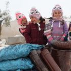 Türkiye Diyanet Vakfı, soğukta donma tehlikesi olan çocuklar için seferber oldu
