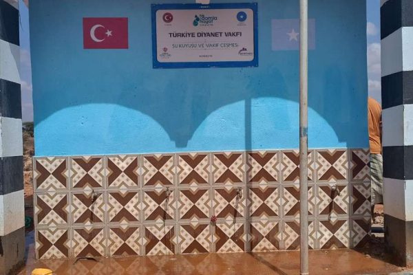 SOSKO19 su kuyusu, Türkiye diyanet vakfı, su kuyusu açtırmak, su kuyusu tabela , bir damla hayat su kuyusu, su kuyusu bağışı, temiz su,