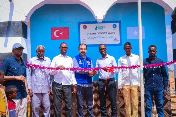 SOSKO19 su kuyusu, Türkiye diyanet vakfı, su kuyusu açtırmak, su kuyusu tabela , bir damla hayat su kuyusu, su kuyusu bağışı, temiz su,