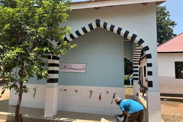 TZSK113 su kuyusu, Türkiye diyanet vakfı, su kuyusu açtırmak, su kuyusu tabela , bir damla hayat su kuyusu, su kuyusu bağışı, temiz su,