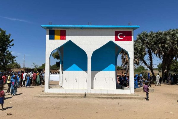 TDSK099 su kuyusu, Türkiye diyanet vakfı, su kuyusu açtırmak, su kuyusu tabela , bir damla hayat su kuyusu, su kuyusu bağışı, temiz su,