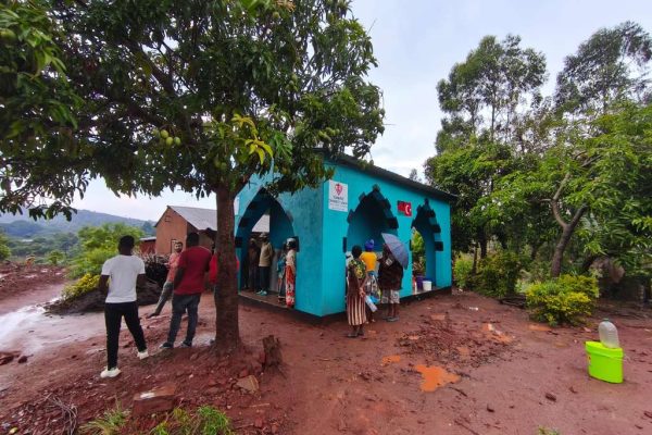MWSK080 su kuyusu, Türkiye diyanet vakfı, su kuyusu açtırmak, su kuyusu tabela , bir damla hayat su kuyusu, su kuyusu bağışı, temiz su,