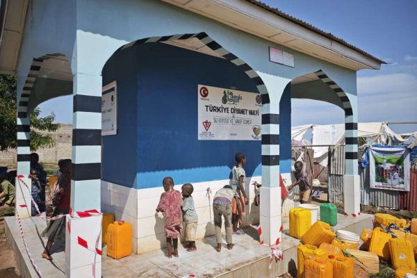 cdsk014 su kuyusu, Türkiye diyanet vakfı, su kuyusu açtırmak, su kuyusu tabela , bir damla hayat su kuyusu, su kuyusu bağışı, temiz su,