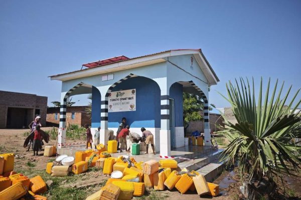 cdsk014 su kuyusu, Türkiye diyanet vakfı, su kuyusu açtırmak, su kuyusu tabela , bir damla hayat su kuyusu, su kuyusu bağışı, temiz su,