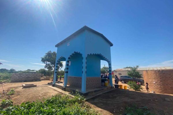 ZMSK026 su kuyusu, Türkiye diyanet vakfı, su kuyusu açtırmak, su kuyusu tabela , bir damla hayat su kuyusu, su kuyusu bağışı, temiz su,