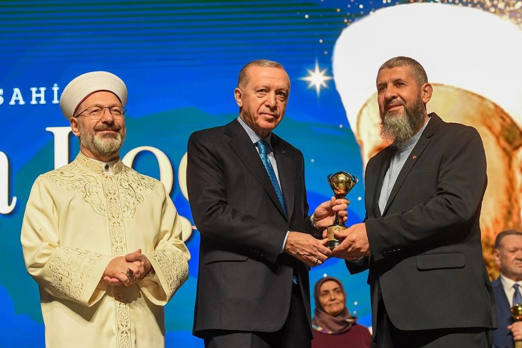 8. Uluslararası İyilik Ödülleri” sahiplerini buldu