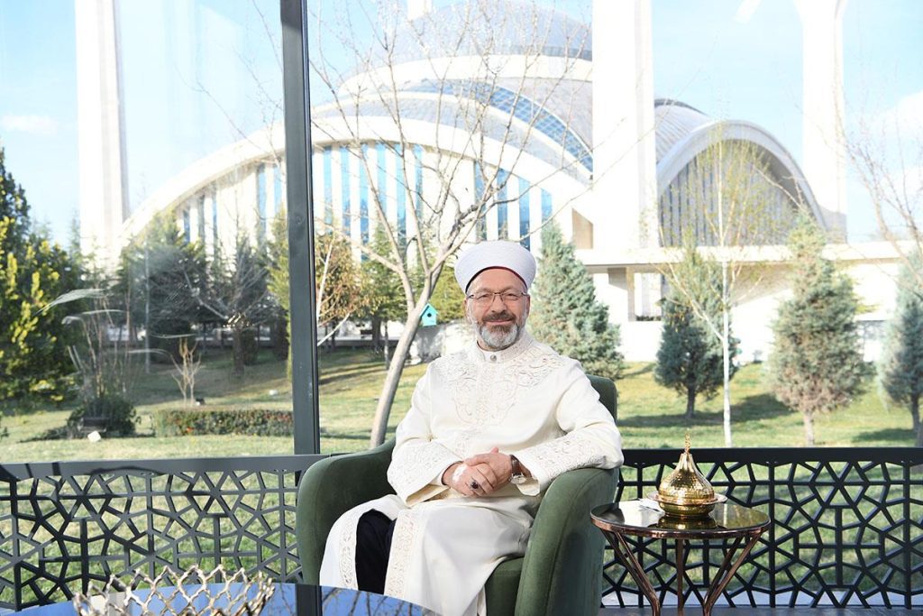 Gazzeli kardeşlerimize bin tırın üzerinde yardım gönderdik ,Gıda, giyim , gazzeli kardeşlerimize yardım göndermeye , gayret ediyoruz,