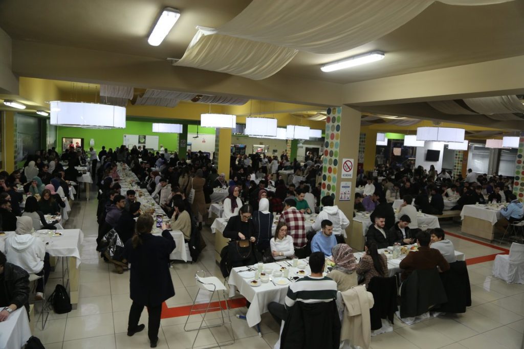 Türkiye Diyanet Vakfı Saraybosna'da iftar programı düzenledi , ramazan , iftar ,