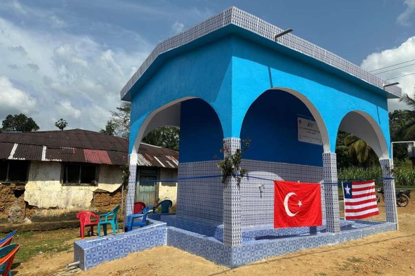 LBSK052 su kuyusu, Türkiye diyanet vakfı, su kuyusu açtırmak, su kuyusu tabela , bir damla hayat su kuyusu, su kuyusu bağışı, temiz su,