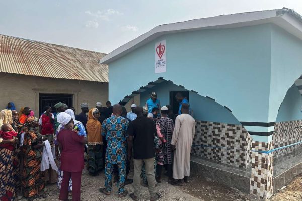 NGSK090 su kuyusu, Türkiye diyanet vakfı, su kuyusu açtırmak, su kuyusu tabela , bir damla hayat su kuyusu, su kuyusu bağışı, temiz su,