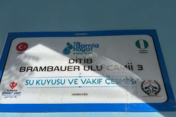 NGSK099 su kuyusu, Türkiye diyanet vakfı, su kuyusu açtırmak, su kuyusu tabela , bir damla hayat su kuyusu, su kuyusu bağışı, temiz su,