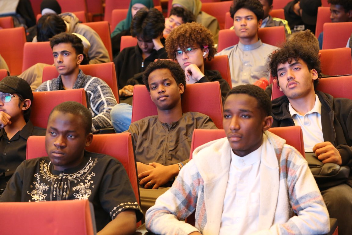 10. Uluslararası Öğrenci Sempozyumu Tamamlandı, Uluslararası Öğrenci Sempozyumu, Geçmişten Günümüze Diyanet Vakfı, Vakıflar ve Toplumsal Sorumluluk, Vakıf Çalışmaları ve Gençlik, Türk Dünyasında Vakıflar, Dünyadan Vakıf Çalışmalarına Örnekler