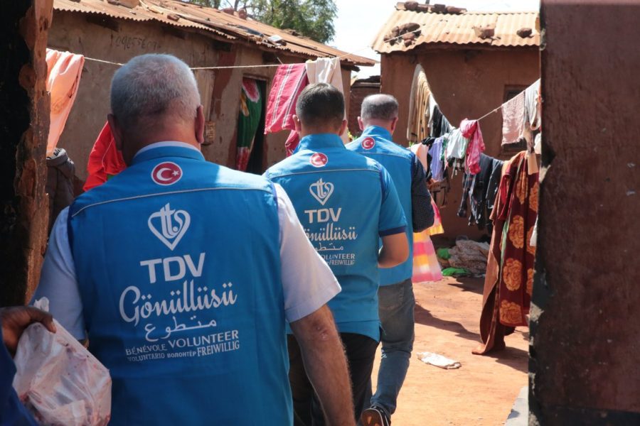 Kurban, kurban bağışı, vekaleten kurban, TDV ekipleri Malavi'de kurban eti dağıtımına başladı, kurban eti dağıtımı