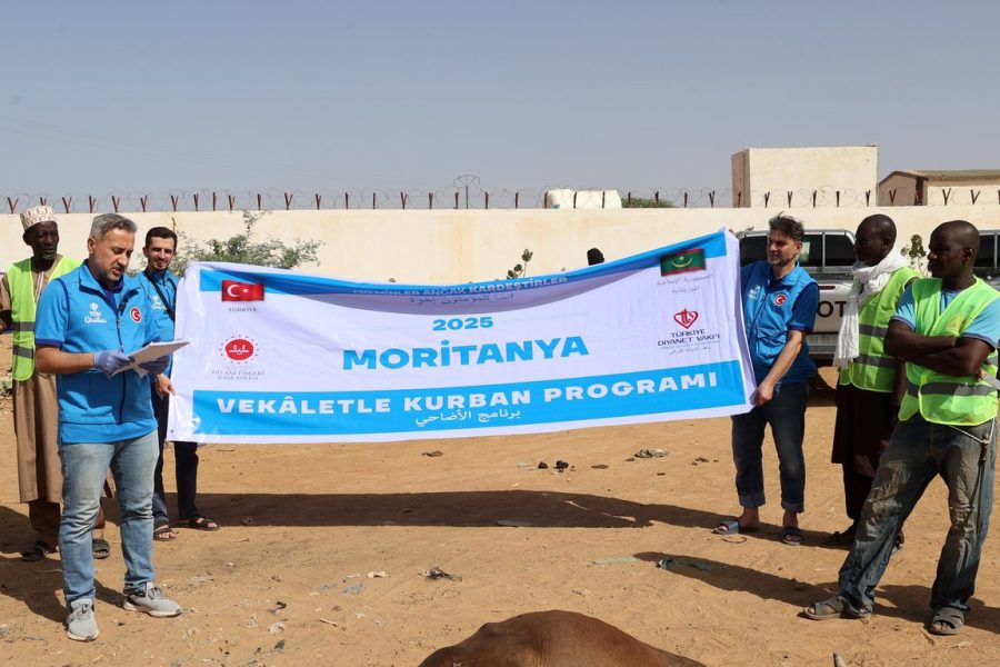 kurban , kurban bağışı, kurban eti dağıtımı, TDV, Moritanya'da 4 bölgede kurban kesimlerine başladı