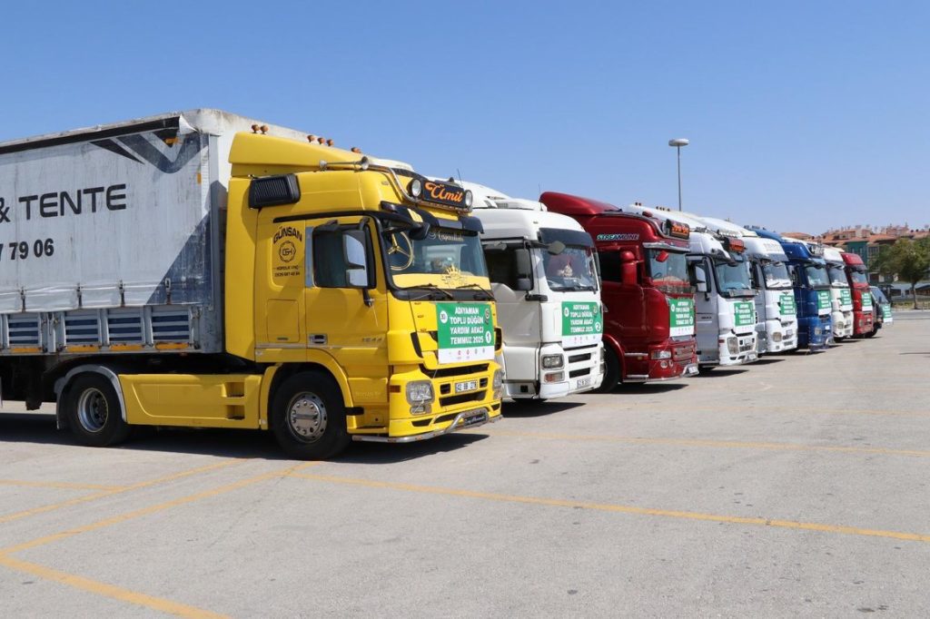 Konya müftülüğü, yardım tırı, depremzede çiftler için yardım, Türkiye diyanet vakfı, toplu nikah töreni, aile, aile yılı ,