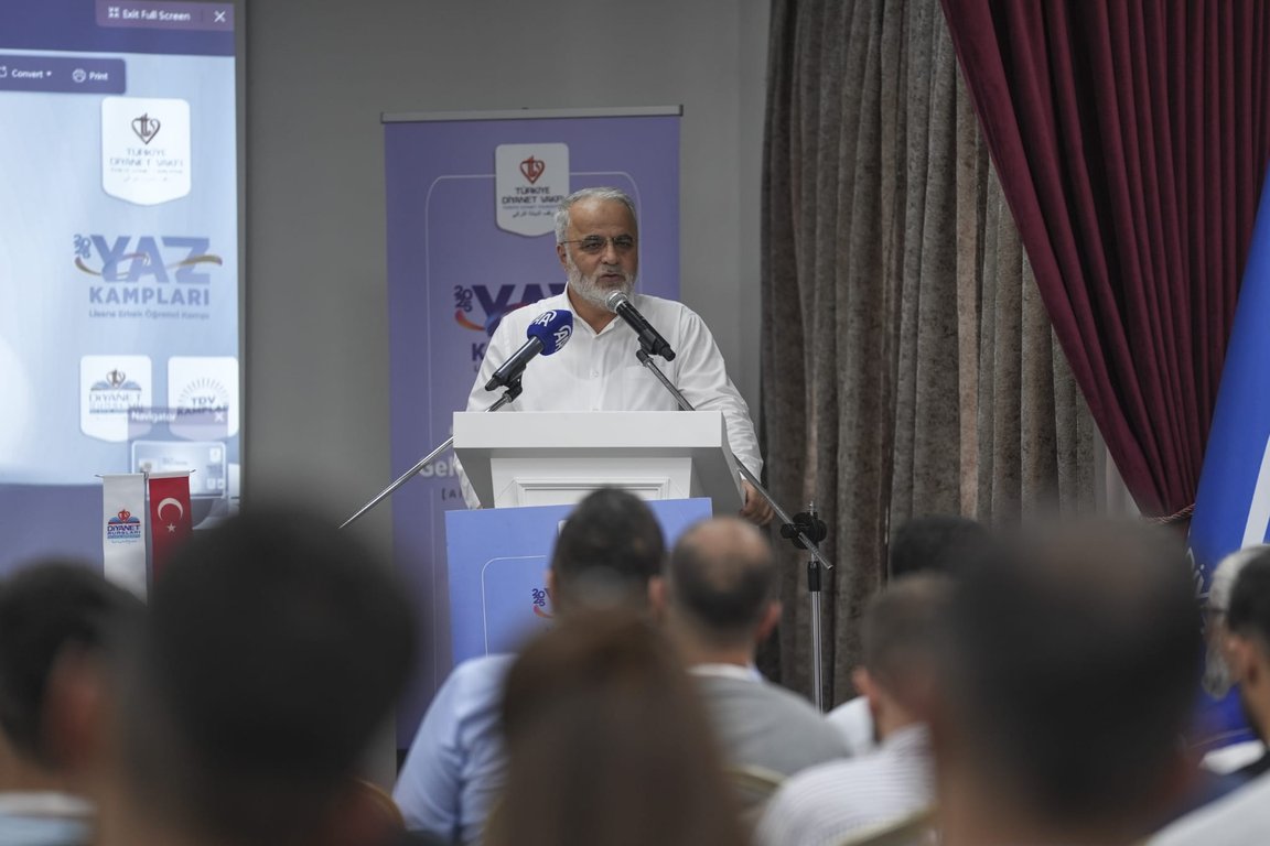 tdv 2025 yaz kampları, burhan işliyen, yaz kampı seminerleri, bilgi ve irfanla geleceğe yürüyoruz, eğitim faaliyetleri