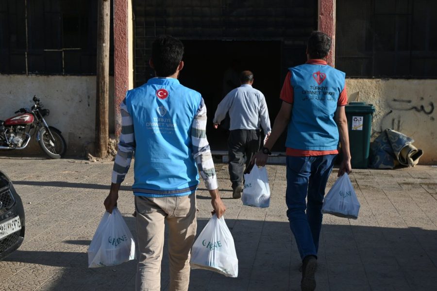 Suriye yardım, Dera ,Şam, Türkiye Diyanet Vakfı Yardım, insani yardım, 2 bin 500 aileye insani yardım,