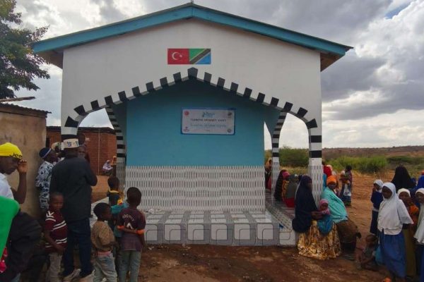 TZSK135 su kuyusu ve vakıf çeşmesi Tanzanya
