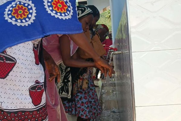 TZSK139 su kuyusu, Türkiye diyanet vakfı, su kuyusu açtırmak, su kuyusu tabela , bir damla hayat su kuyusu, su kuyusu bağışı, temiz su,