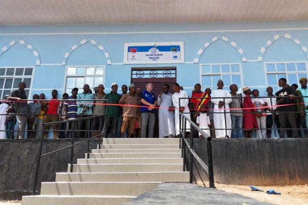 TZSK139 su kuyusu, Türkiye diyanet vakfı, su kuyusu açtırmak, su kuyusu tabela , bir damla hayat su kuyusu, su kuyusu bağışı, temiz su,