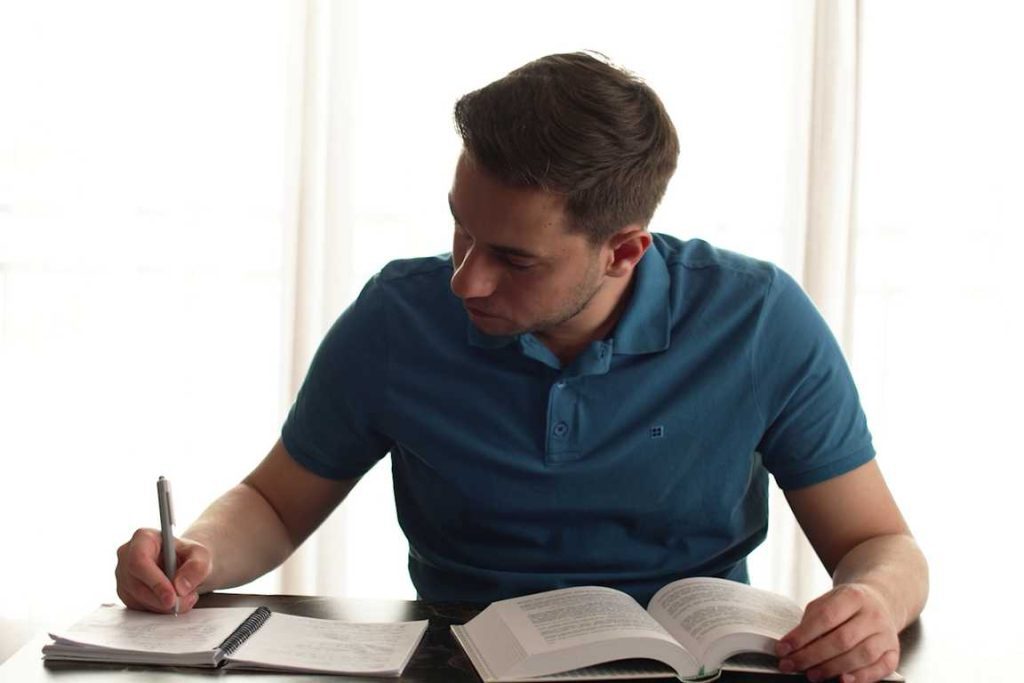 Türkiye Diyanet Vakfı Öğrenci Yurtlarında 2025–2026 Dönemi Kayıtları Başladı, TDV Yurtları, ön kayıt,ön başvuru, 2025–2026 eğitim öğretim yılı yurt kayıtları