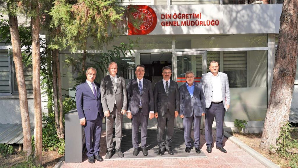 "Uluslararası Anadolu İmam Hatip Liseleri İş Birliği Protokolü" İmzalandı, Uluslararası Anadolu İmam Hatip Liseleri