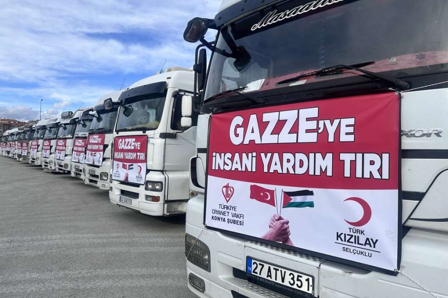 Konya'dan Gazze'ye 15 insani yardım tırı gönderildi