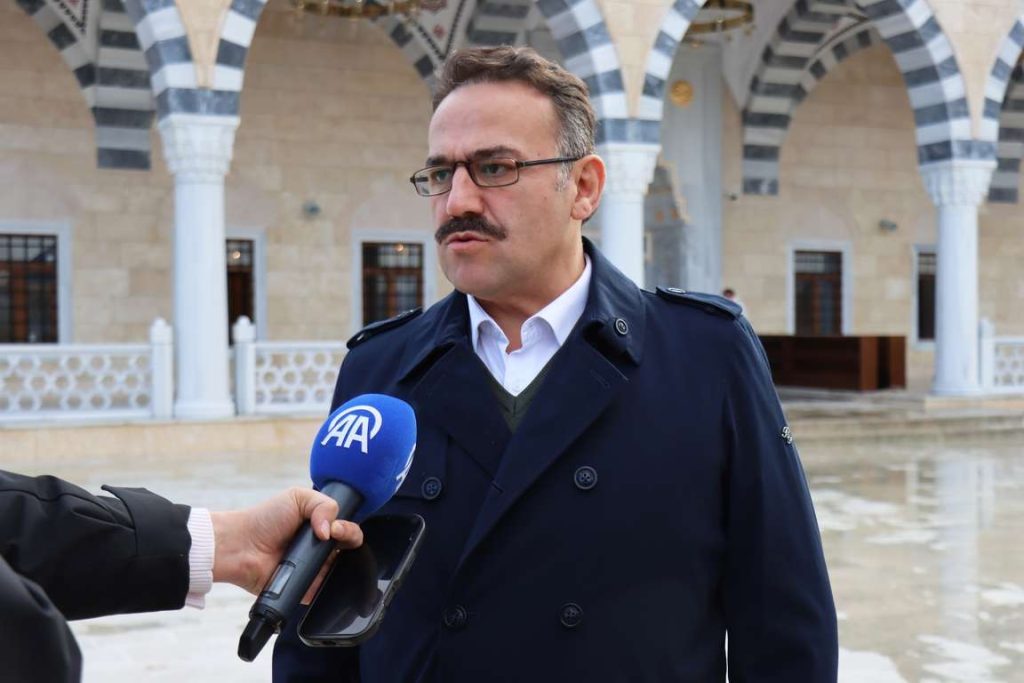 Türkiye'nin destekleriyle inşa edilen Üsküp Camisi'ndeki çalışmalarda sona yaklaşılıyor